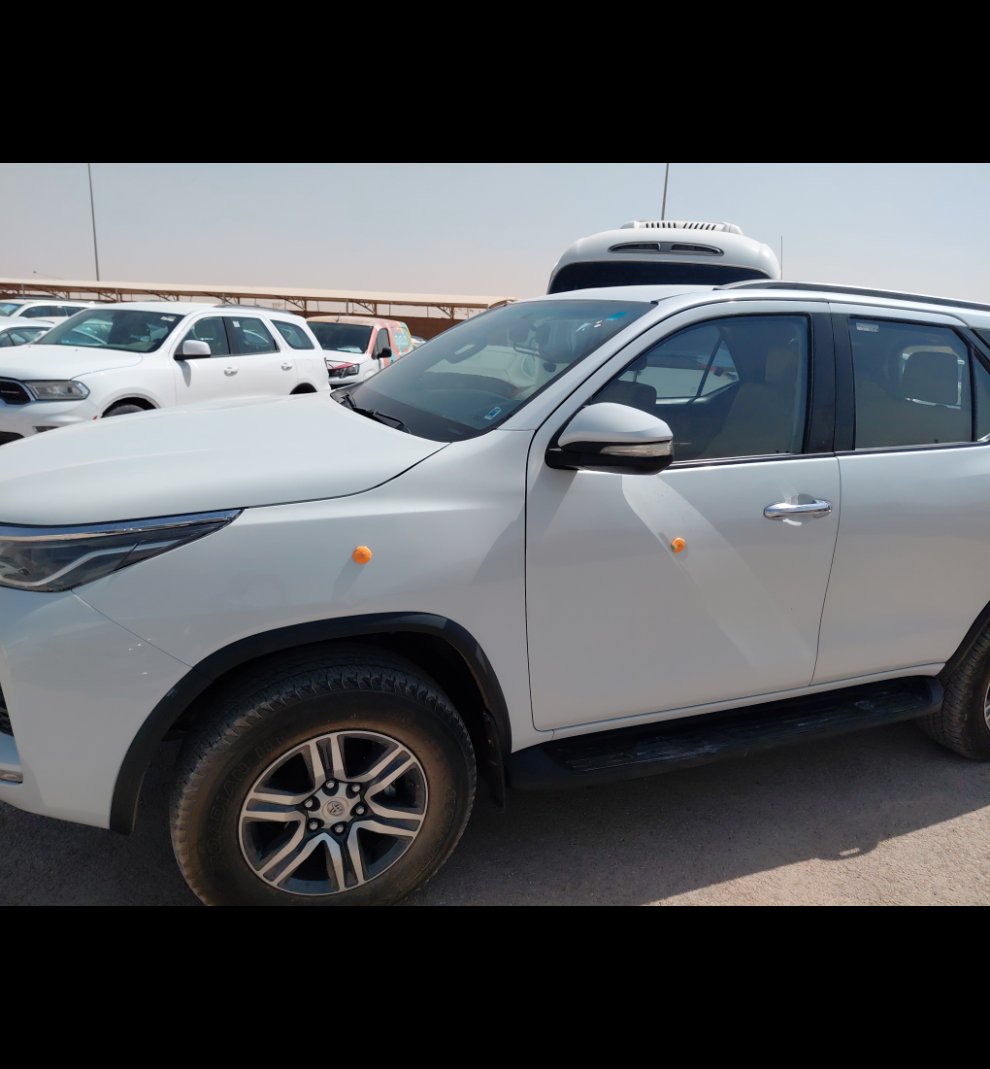 Toyota Fortuner VX1 2023 image