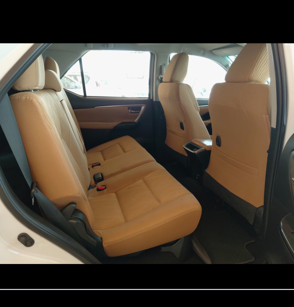 Toyota Fortuner VX1 2023 image