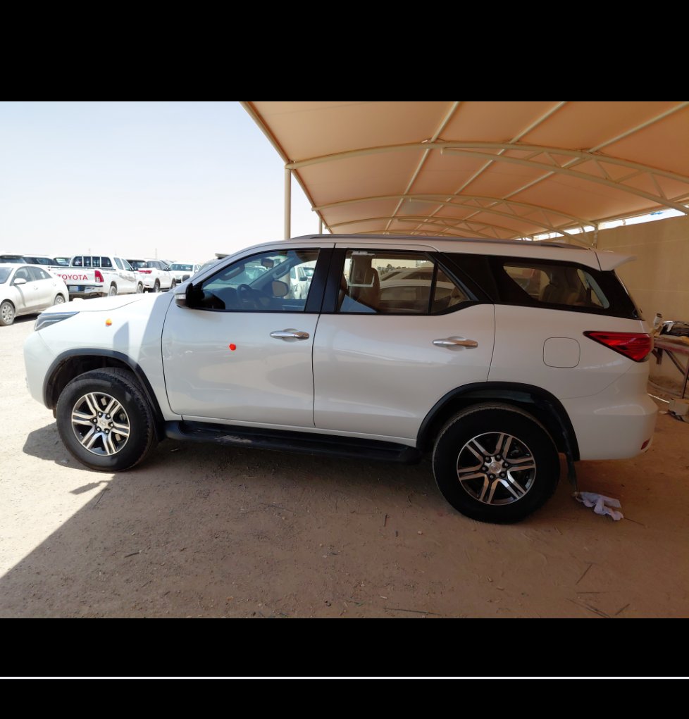 Toyota Fortuner VX1 2023 image