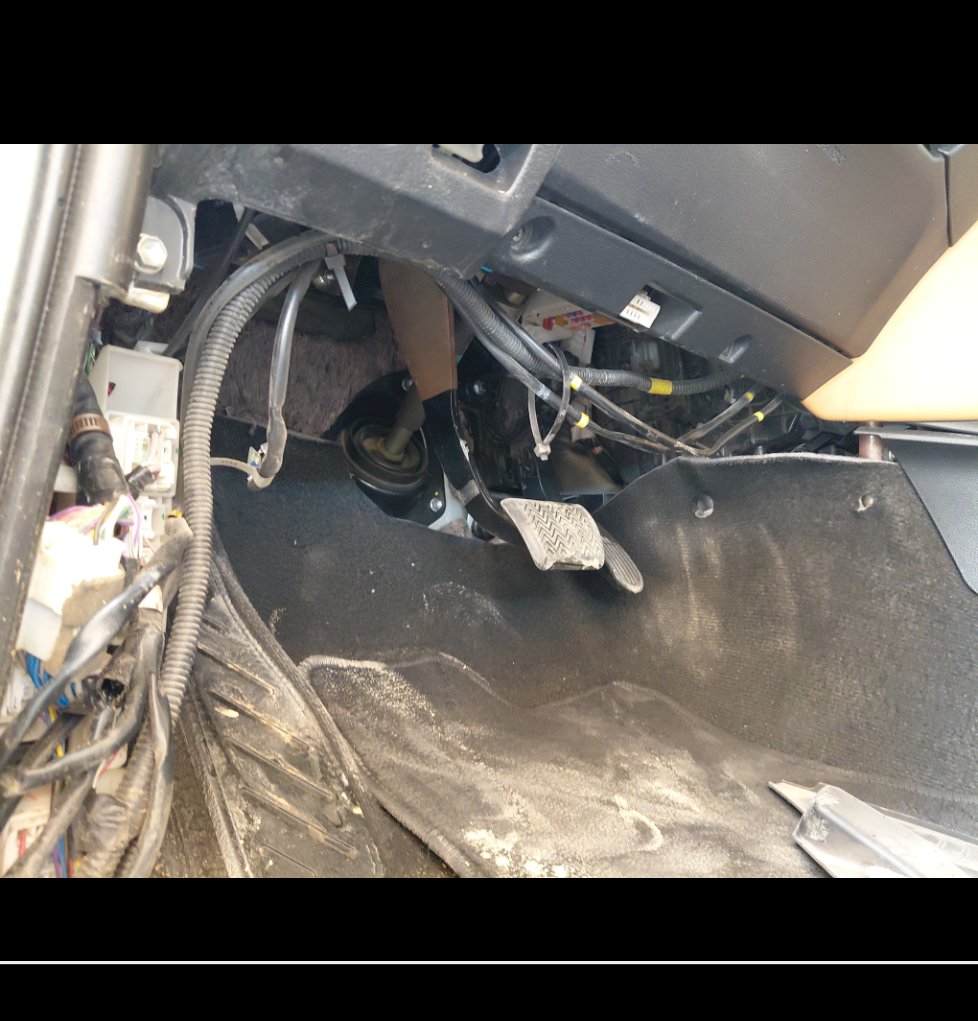 Toyota Fortuner VX1 2023 image