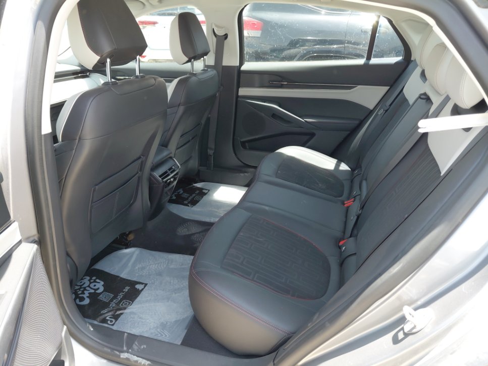 Ford Taurus  2023 image