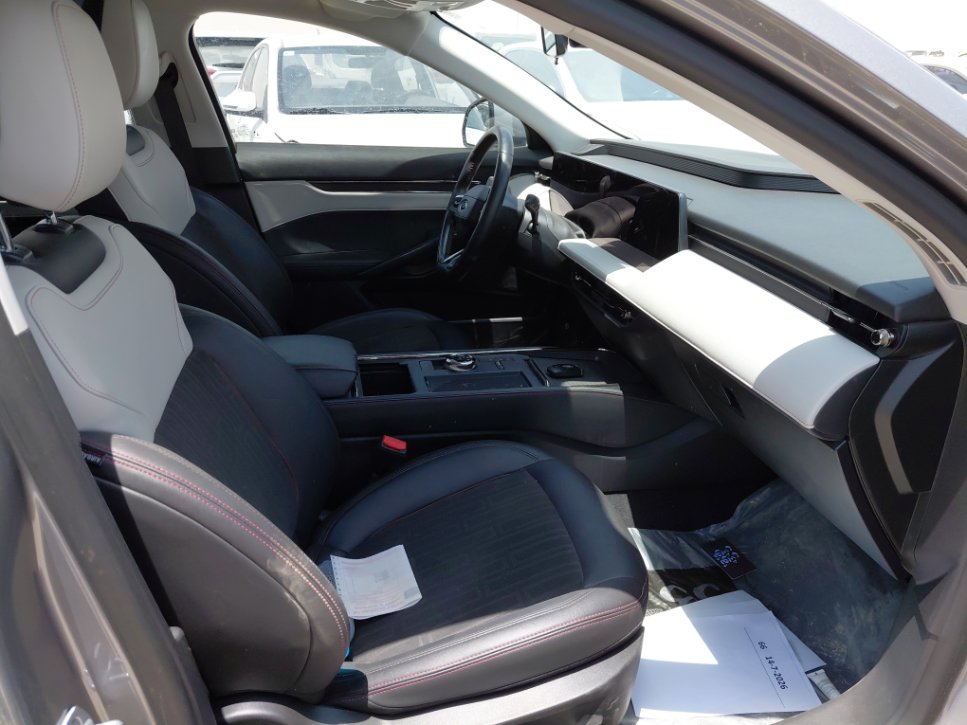 Ford Taurus  2023 image