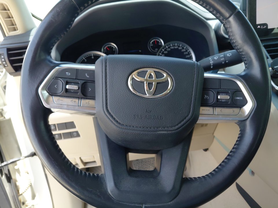 Toyota Land Cruiser GXR 2 2023 image