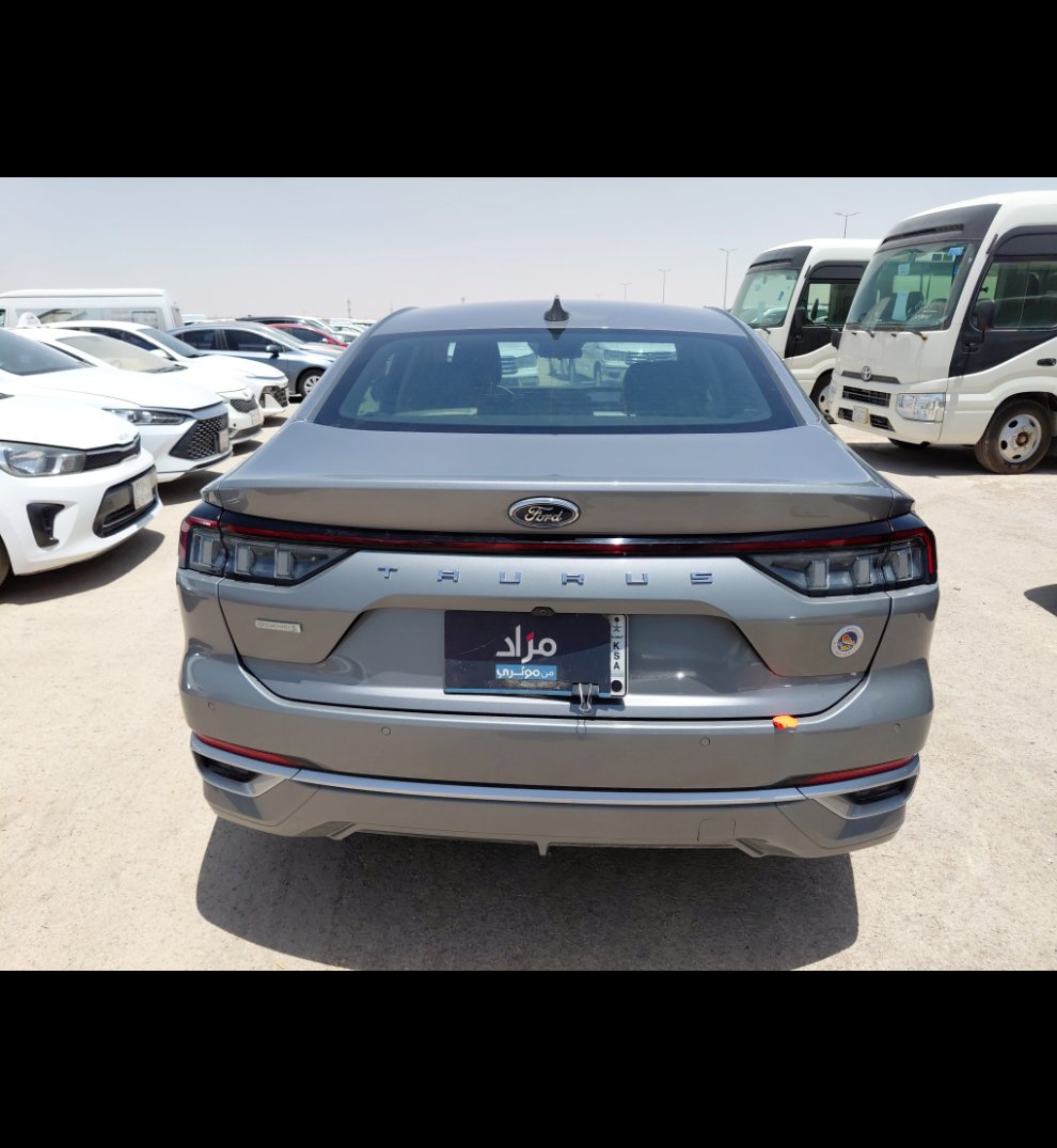 Ford Taurus  2023 image