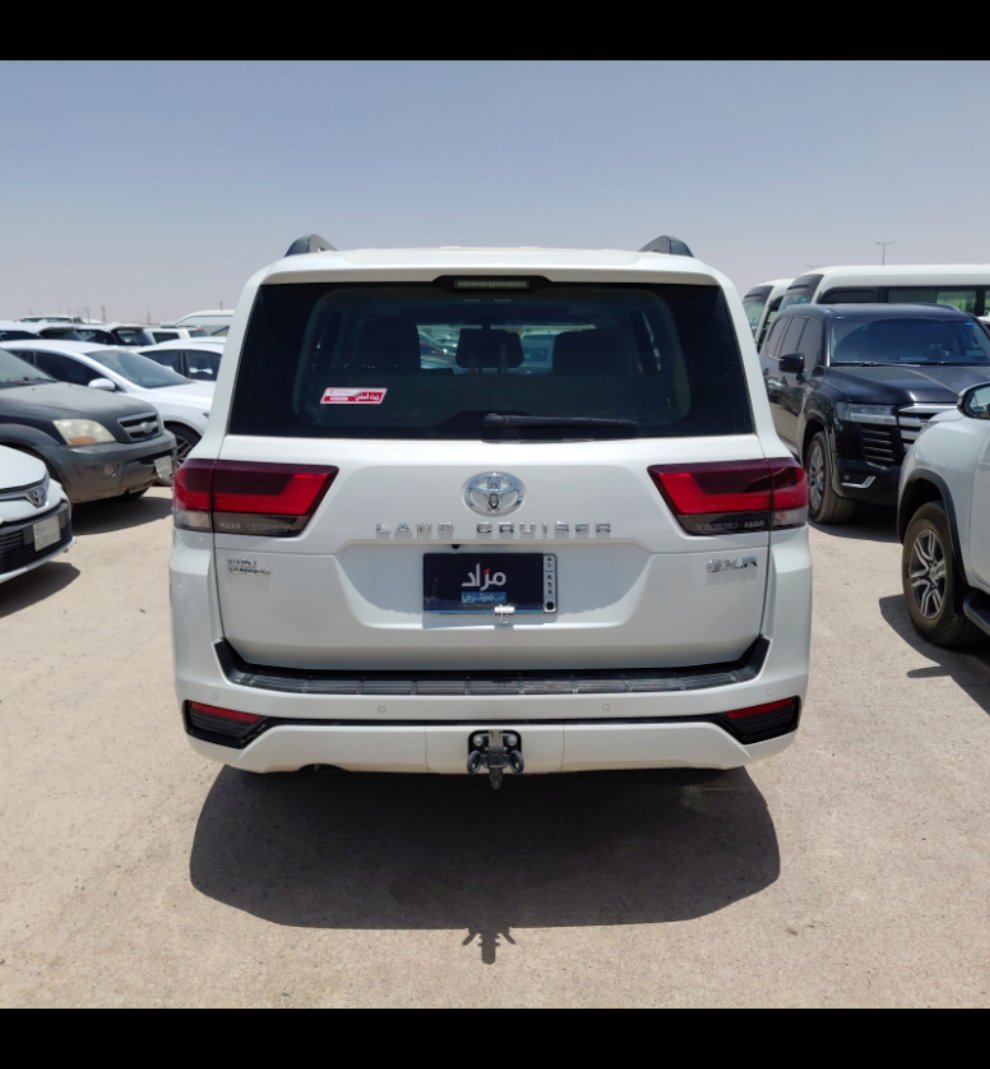 Toyota Land Cruiser GXR 2 2023 image