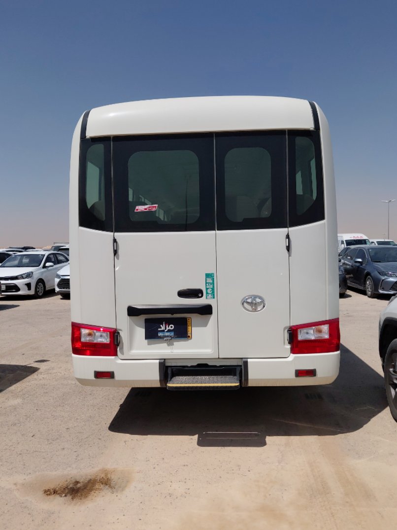 Toyota Coaster  2025 image