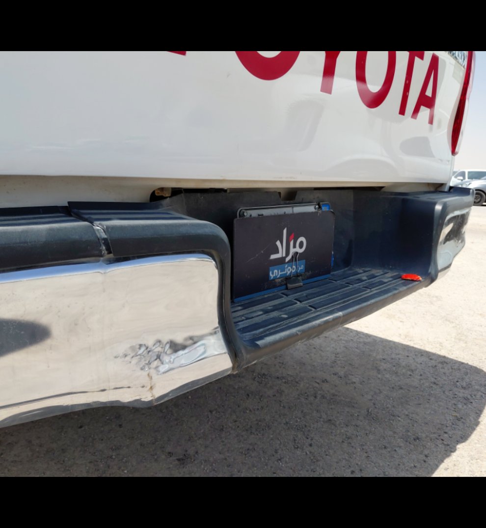 Toyota Hilux 4X4 - 2024 image