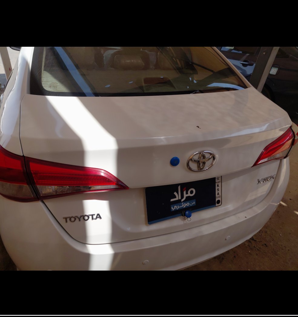 تويوتا يارس Y FLT 2021 image