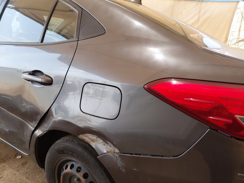 تويوتا يارس Y 2021 image