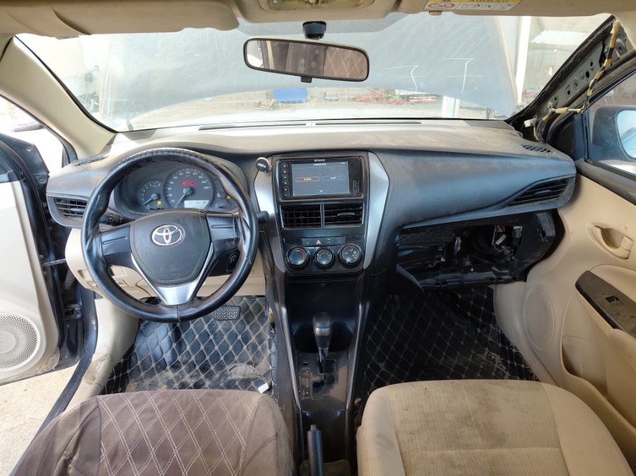 Toyota Yaris Y PLUS 2021 image