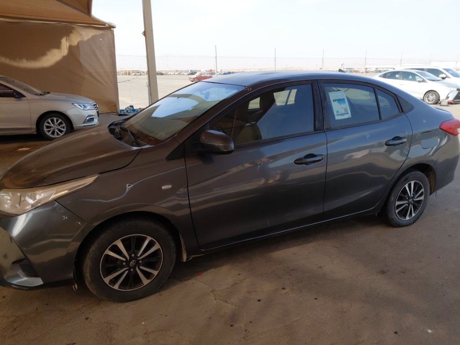 Toyota Yaris Y PLUS 2021 image