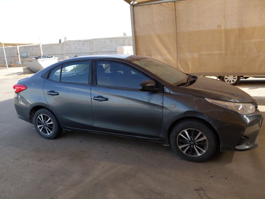 Toyota Yaris Y PLUS 2021 image