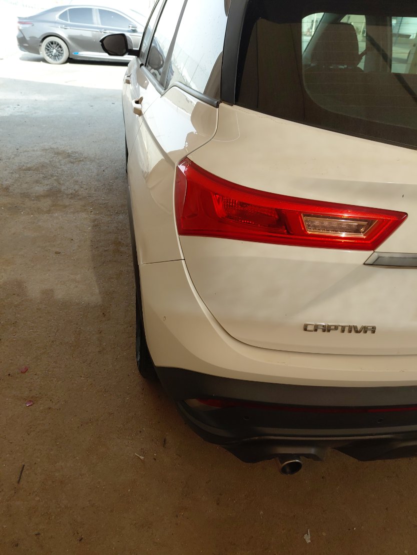 Chevrolet  Captiva LS 2021 image