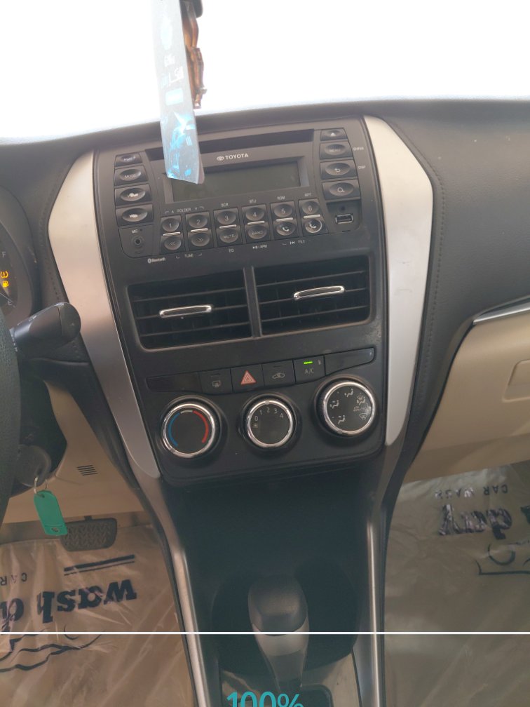 Toyota Yaris Y 2019 image