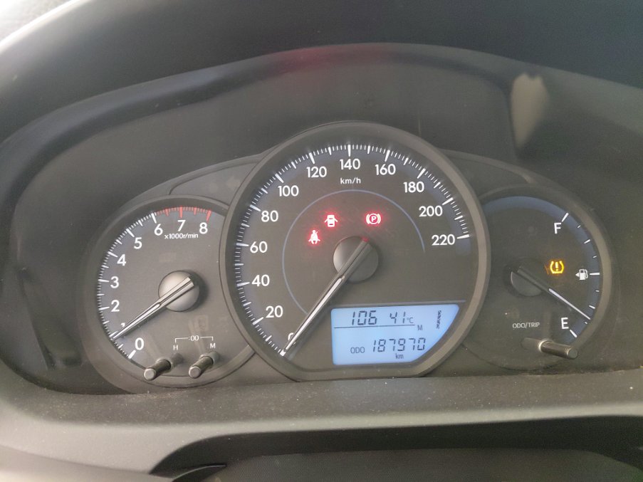 Toyota Yaris Y FLT 2021 image