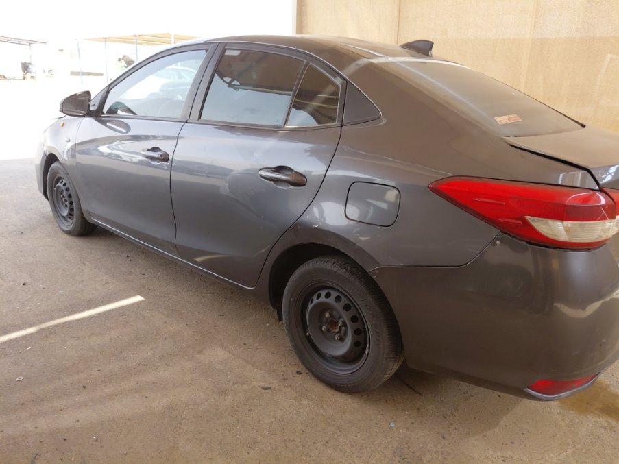 Toyota Yaris Y FLT 2021 image