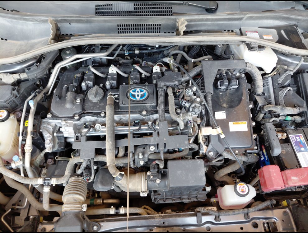 Toyota Corolla Cross LIMITED HEV 2023 image