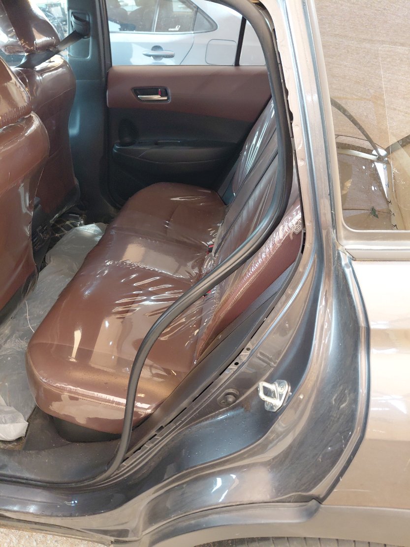 Toyota Corolla Cross LIMITED HEV 2023 image