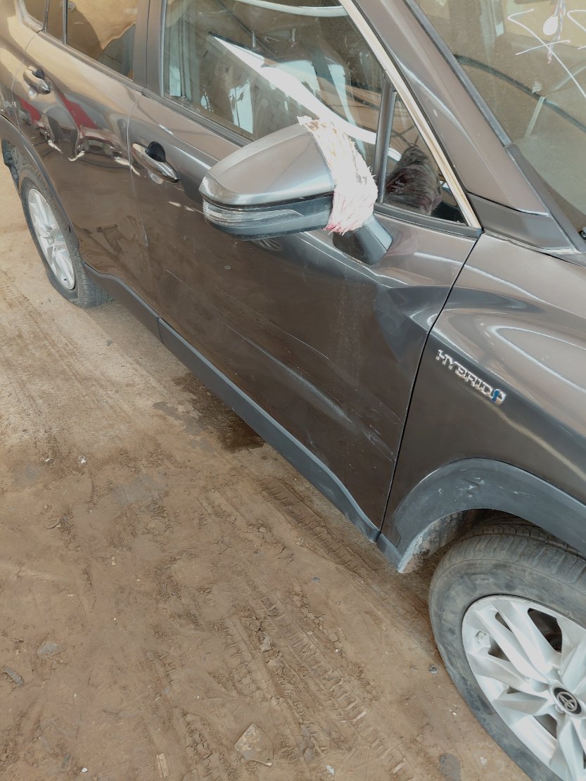 Toyota Corolla Cross LIMITED HEV 2023 image