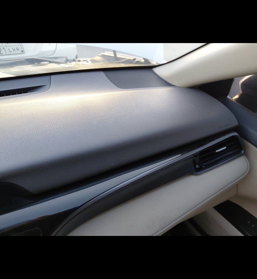 Toyota Camry LE HEV 2024 image