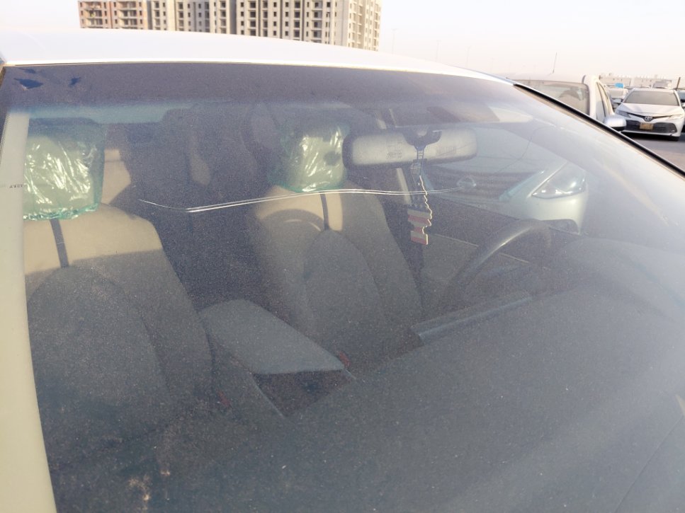 Toyota Camry LE HEV 2024 image