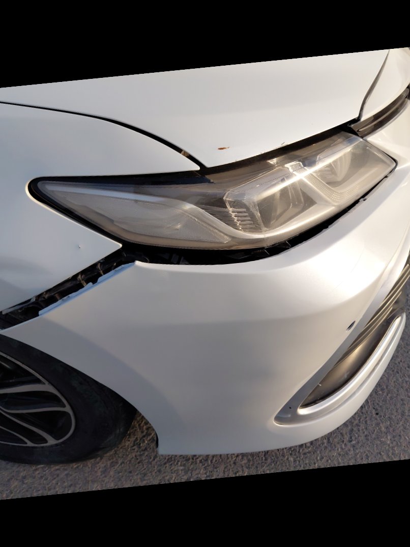 Toyota Camry LE HEV 2024 image