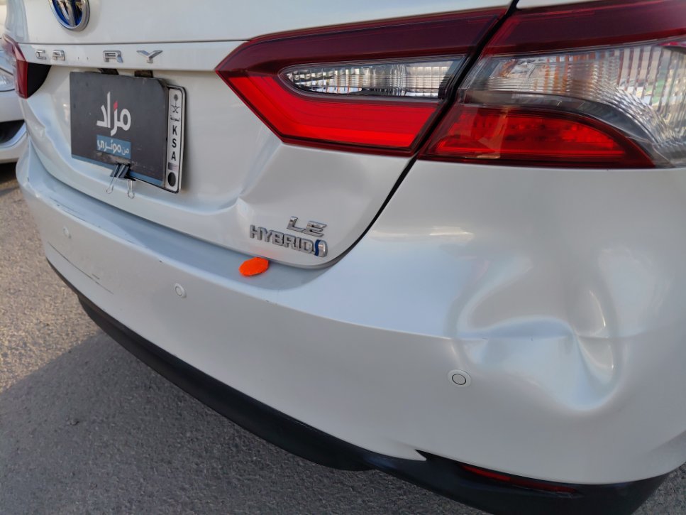 Toyota Camry LE HEV 2024 image