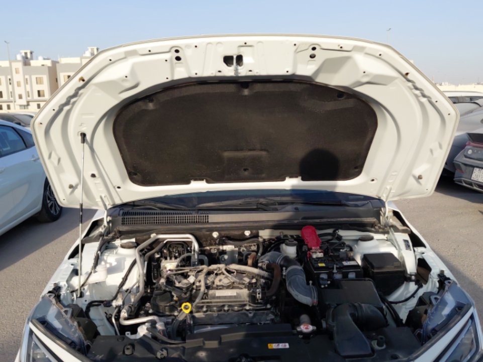 Toyota Yaris YX 2024 image