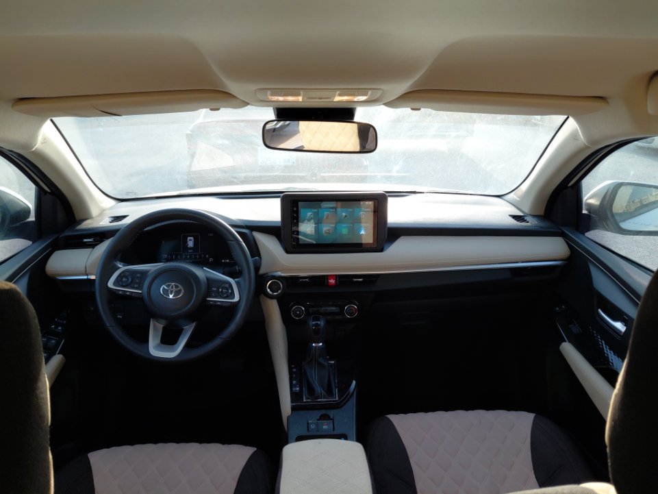 Toyota Yaris YX 2024 image