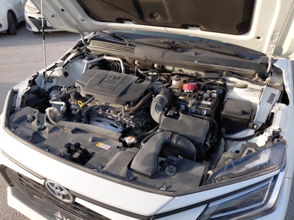 Toyota Yaris Y 2024 image