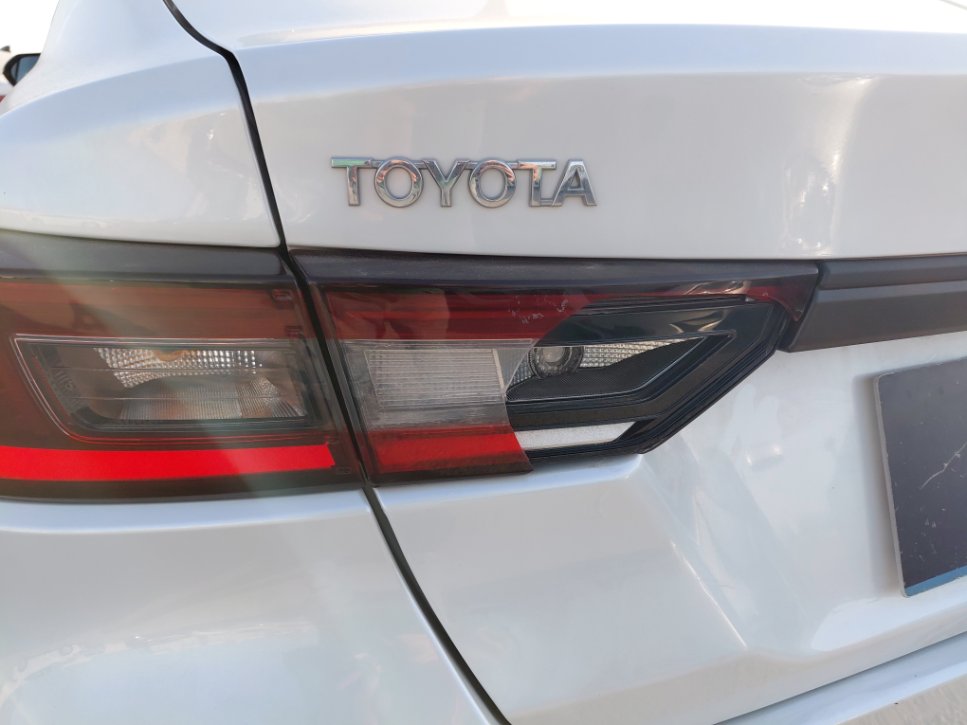 Toyota Yaris Y 2024 image