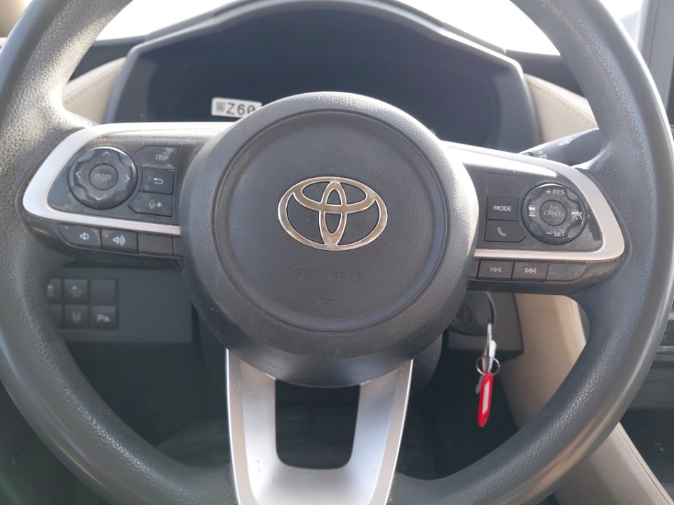 Toyota Yaris Y PLUS 2023 image