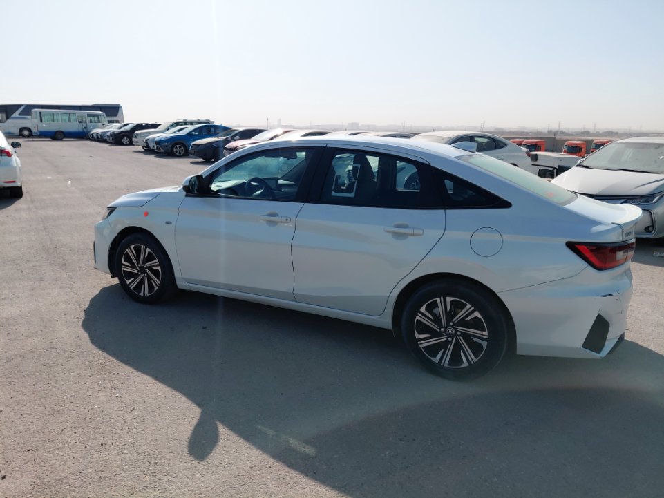 Toyota Yaris Y PLUS 2023 image