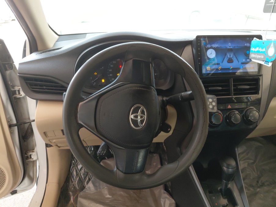 Toyota Yaris Y FLT 2021 image