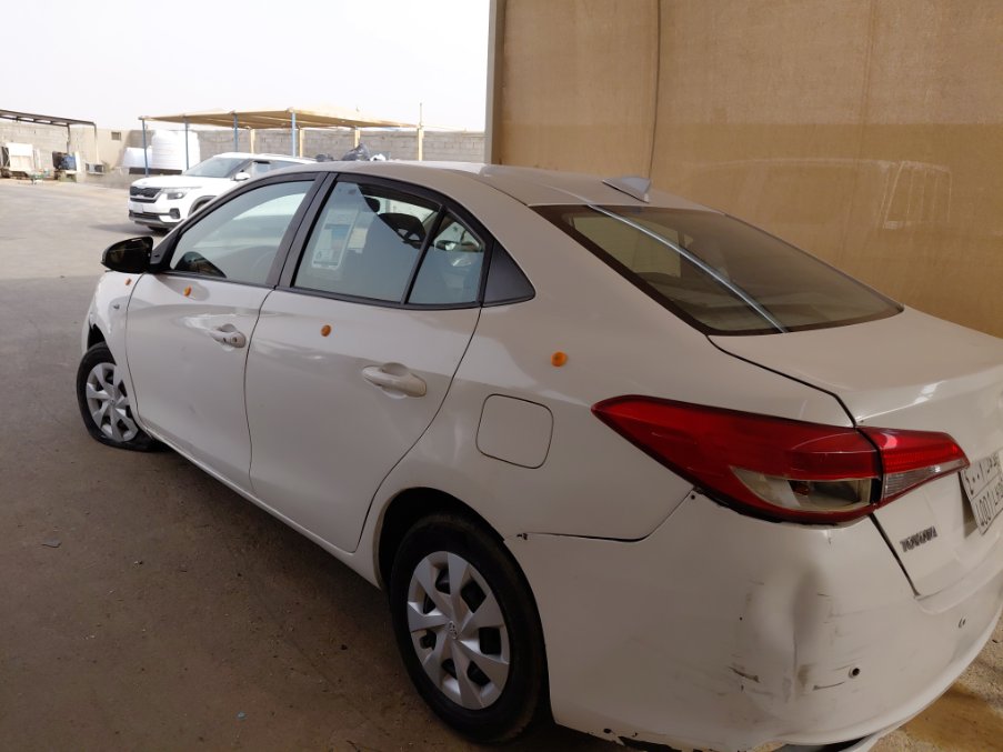 Toyota Yaris Y FLT 2021 image
