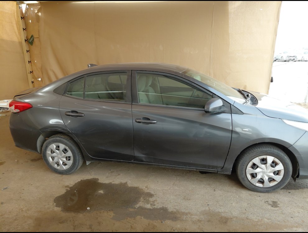 Toyota Yaris Y 2021 image