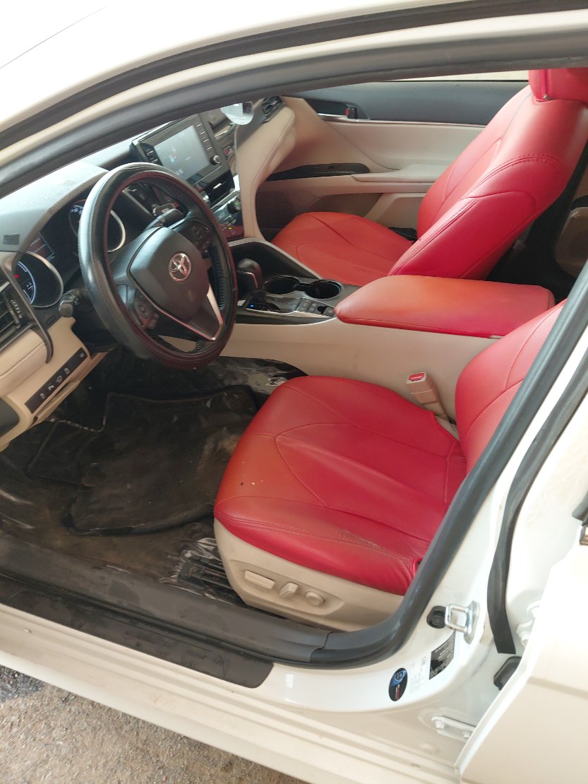 Toyota Camry GLE HEV 2024 image