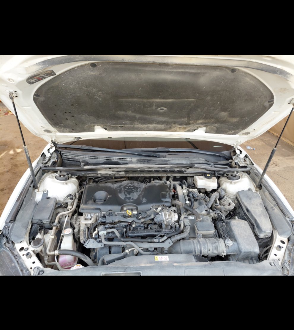 Toyota Camry GLE HEV 2024 image