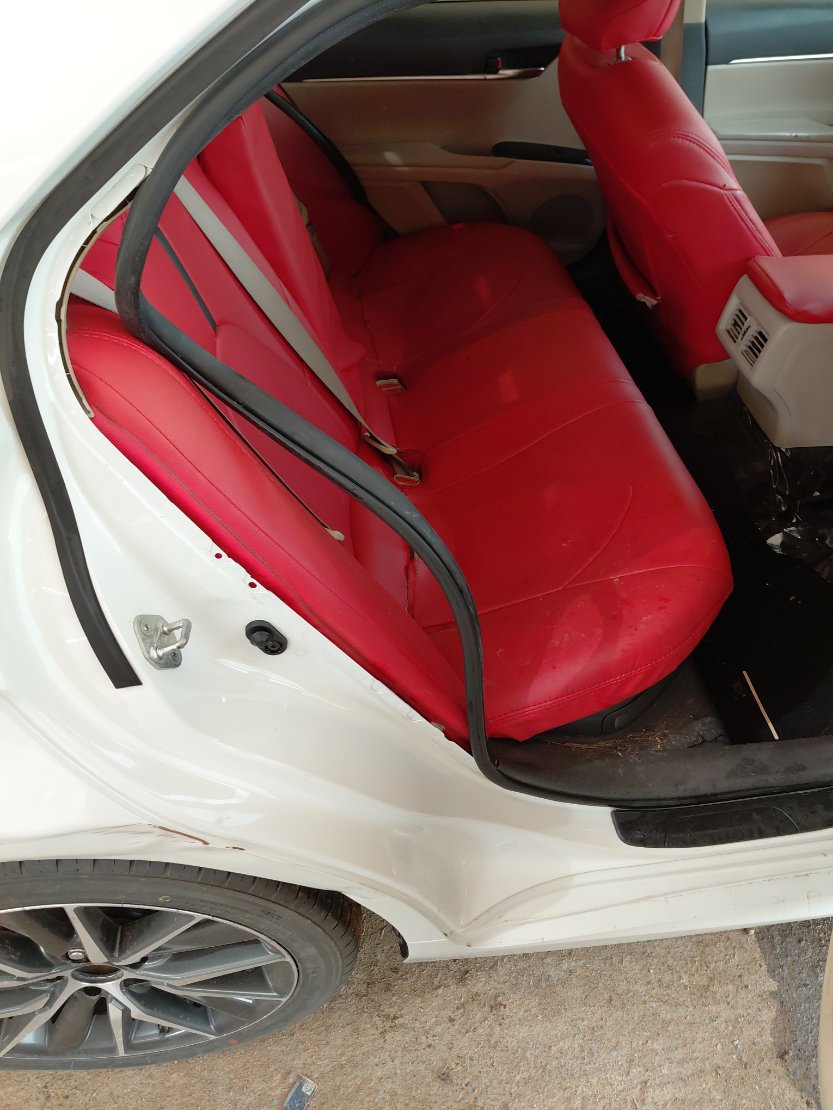Toyota Camry GLE HEV 2024 image