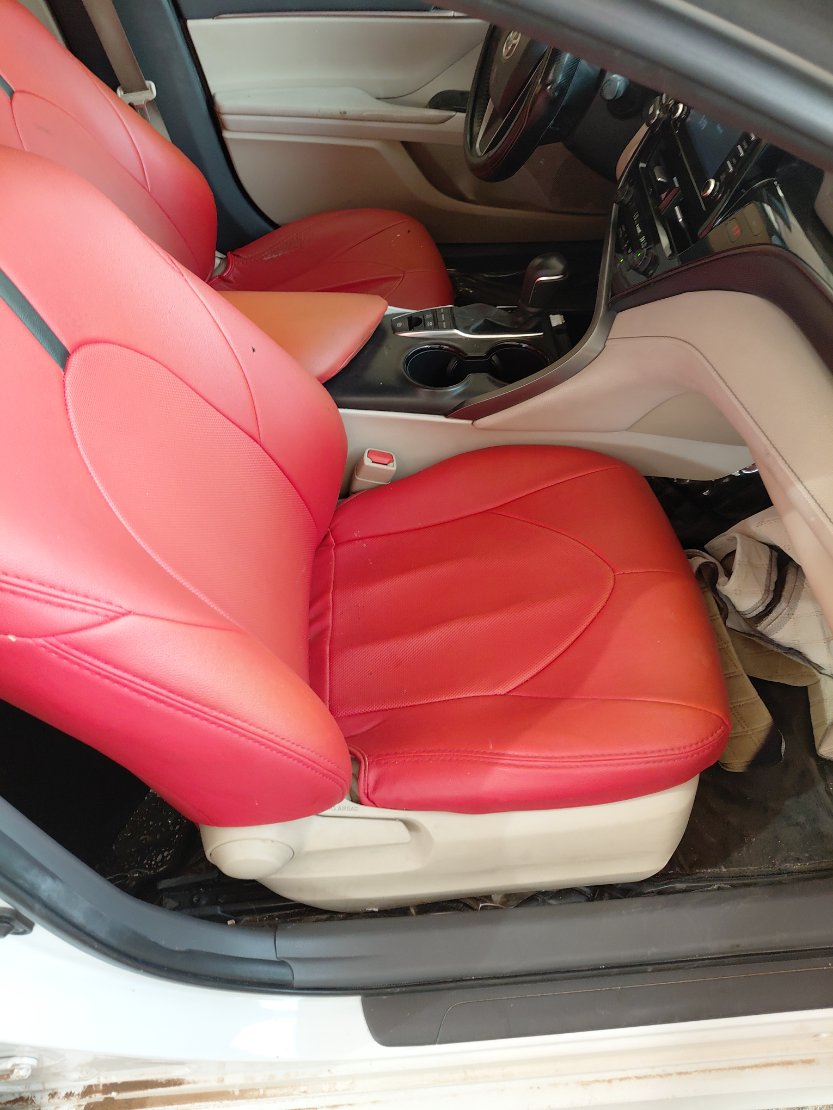 Toyota Camry GLE HEV 2024 image