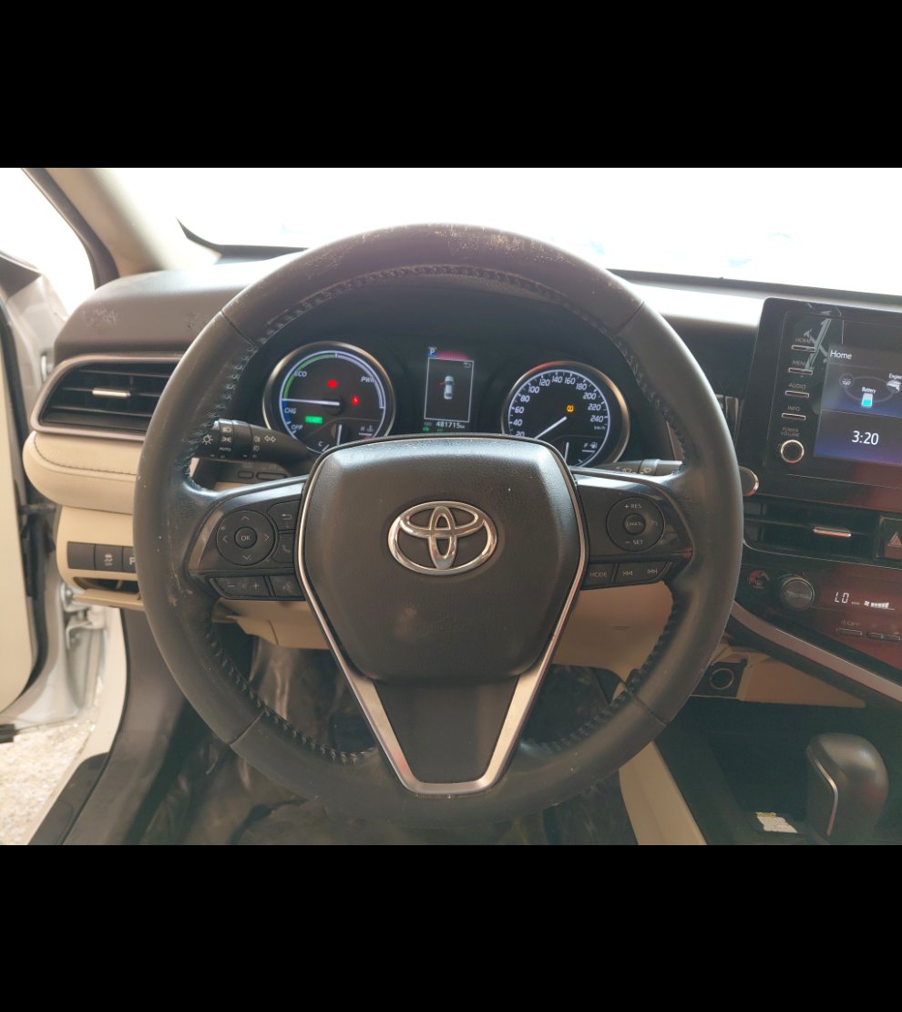 Toyota Camry GLE HEV 2024 image