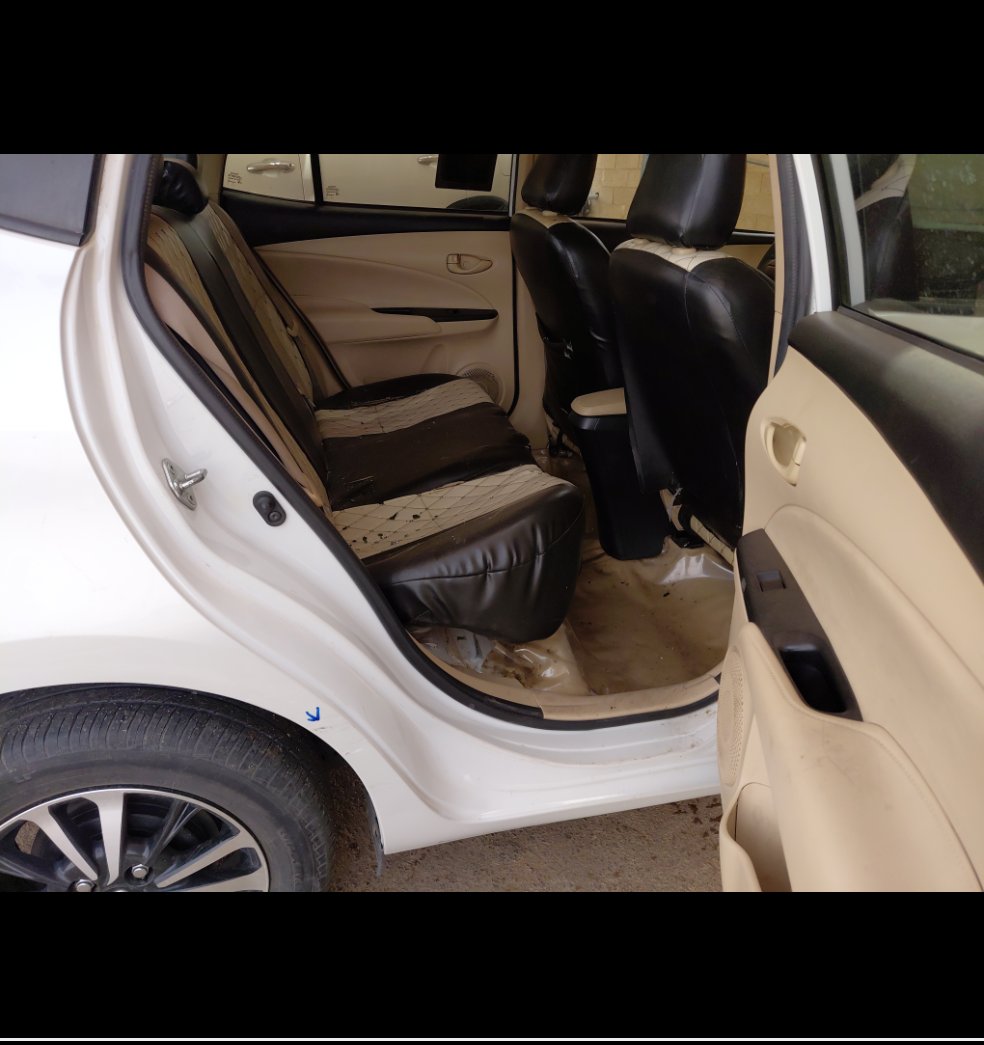 Toyota Yaris Y PLUS 2021 image