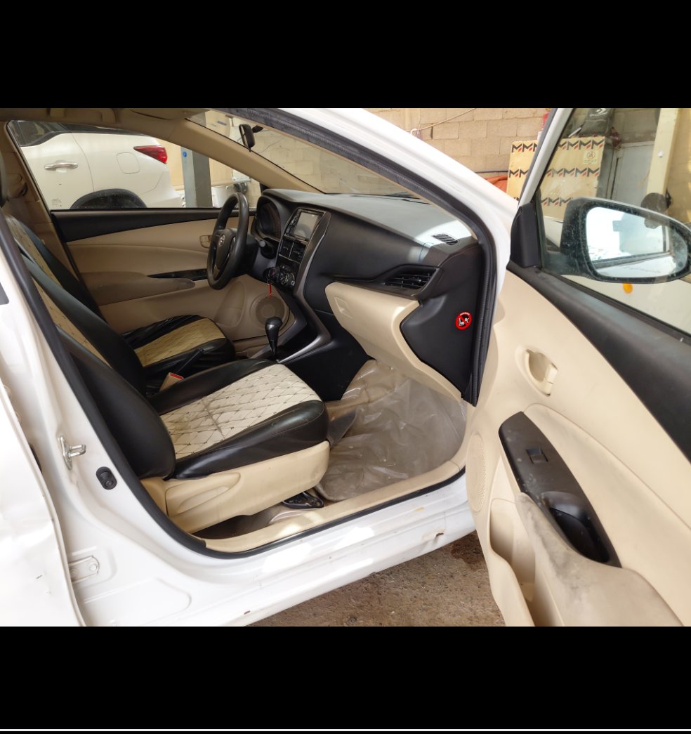 Toyota Yaris Y PLUS 2021 image