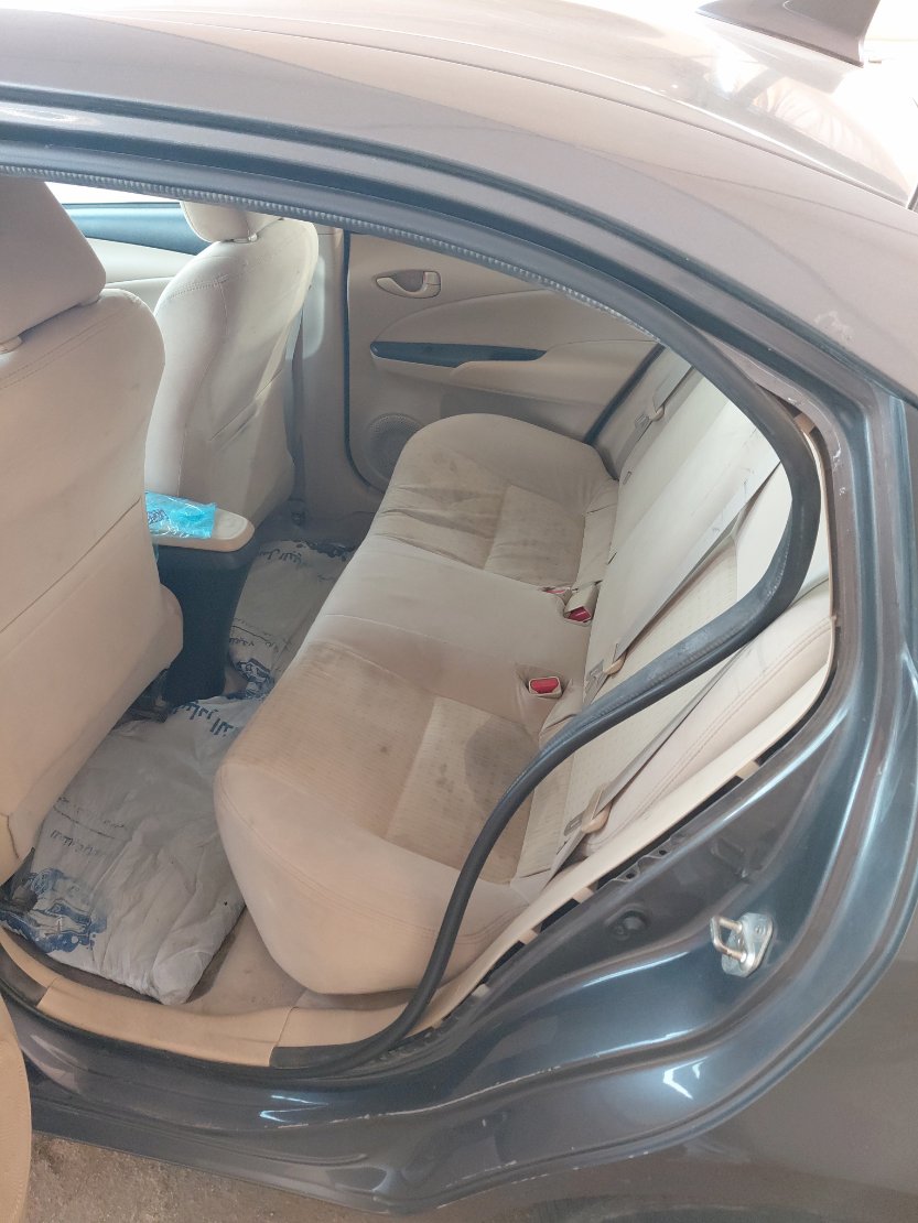 تويوتا يارس Y PLUS 2019 image