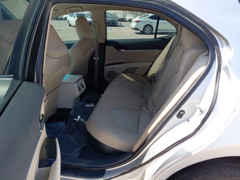 تويوتا كامري LE HEV 2019 image
