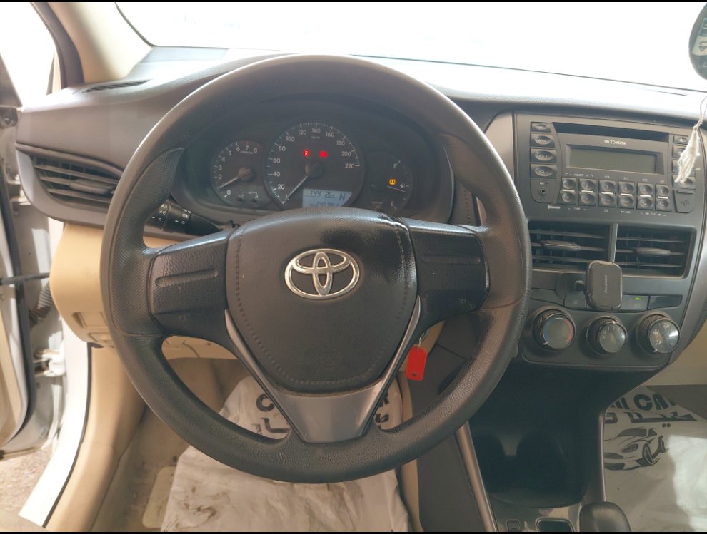 Toyota Yaris Y FLT( IA) 2021 image