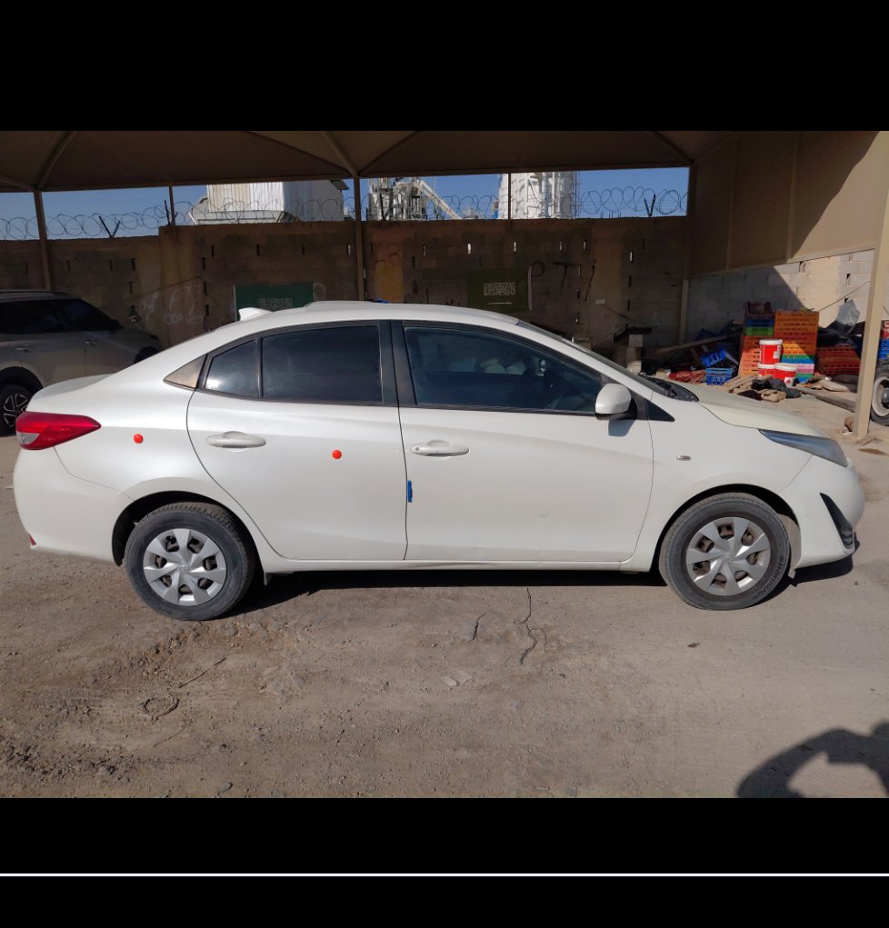 تويوتا يارس Y 2019 image