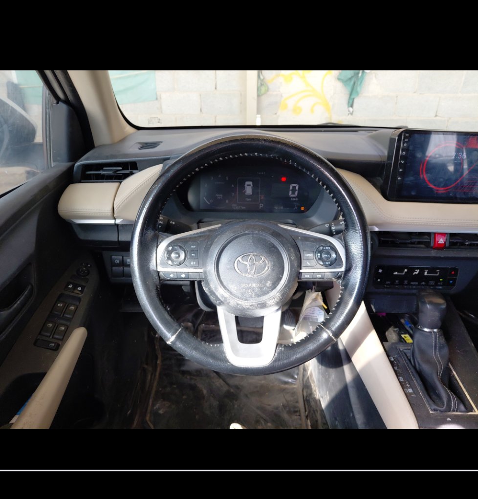 Toyota Yaris Y PLUS  2024 image