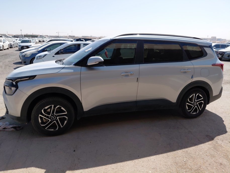 KIA Carens ال اكس 2023 image