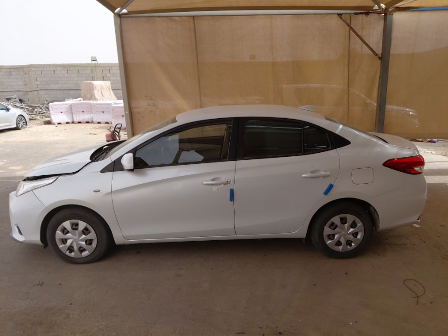 Toyota Yaris Y FLT 2021 image